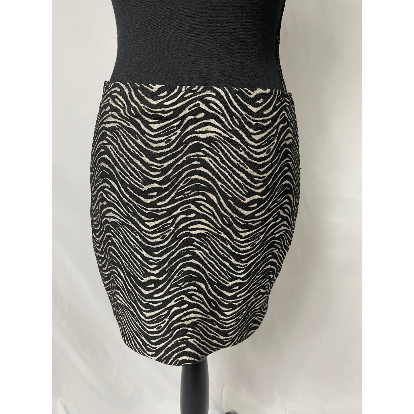 Forever21, animal print stretch mini skirt, junior's Medium