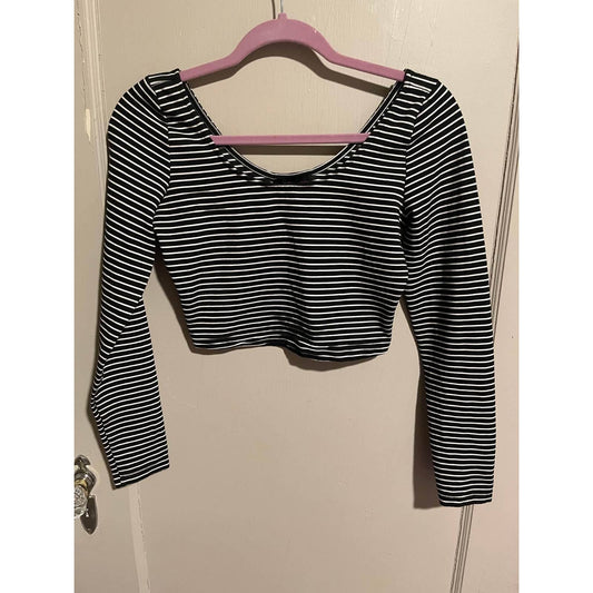 Stripped crop top, Women’s small